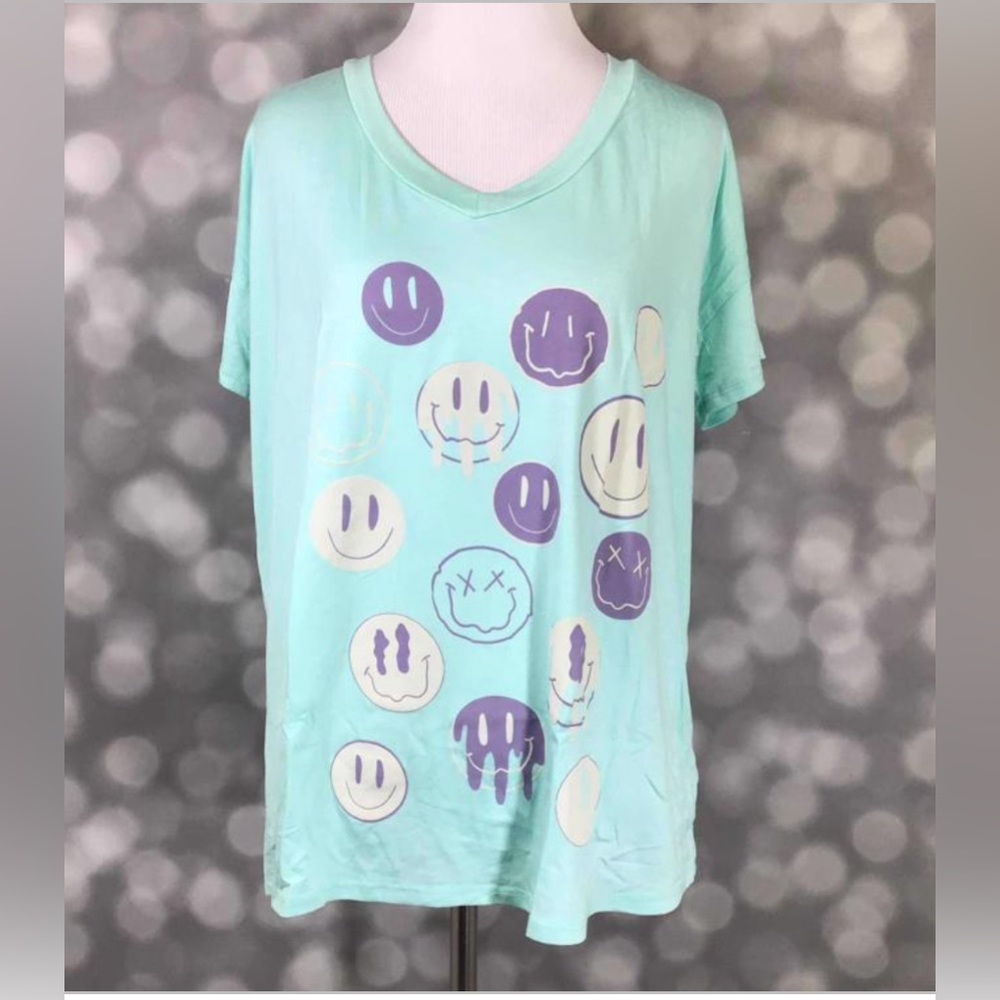 NWT 2xl Lisa LuLaRoe top